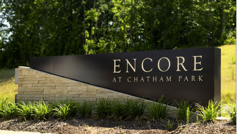 Exterior Commercial Building Signs